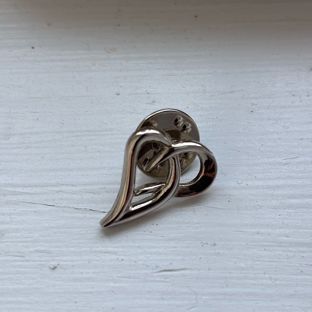 Silver heart pin
